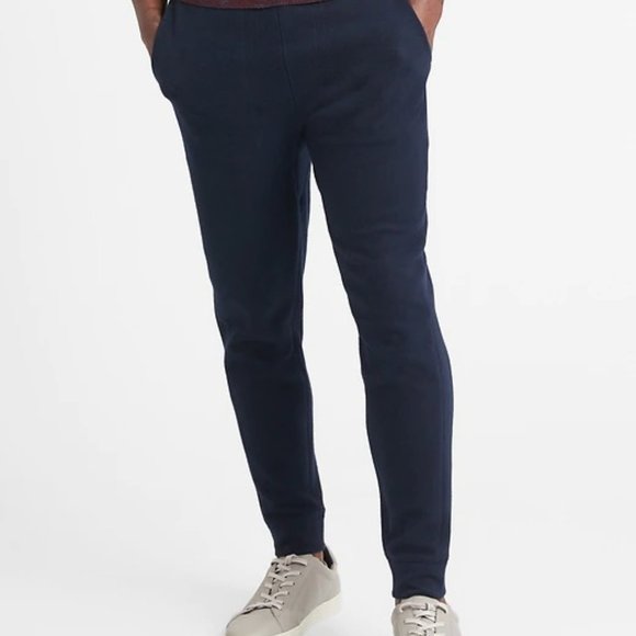 Banana Republic Waffle Knit Jogger - Picture 2 of 11